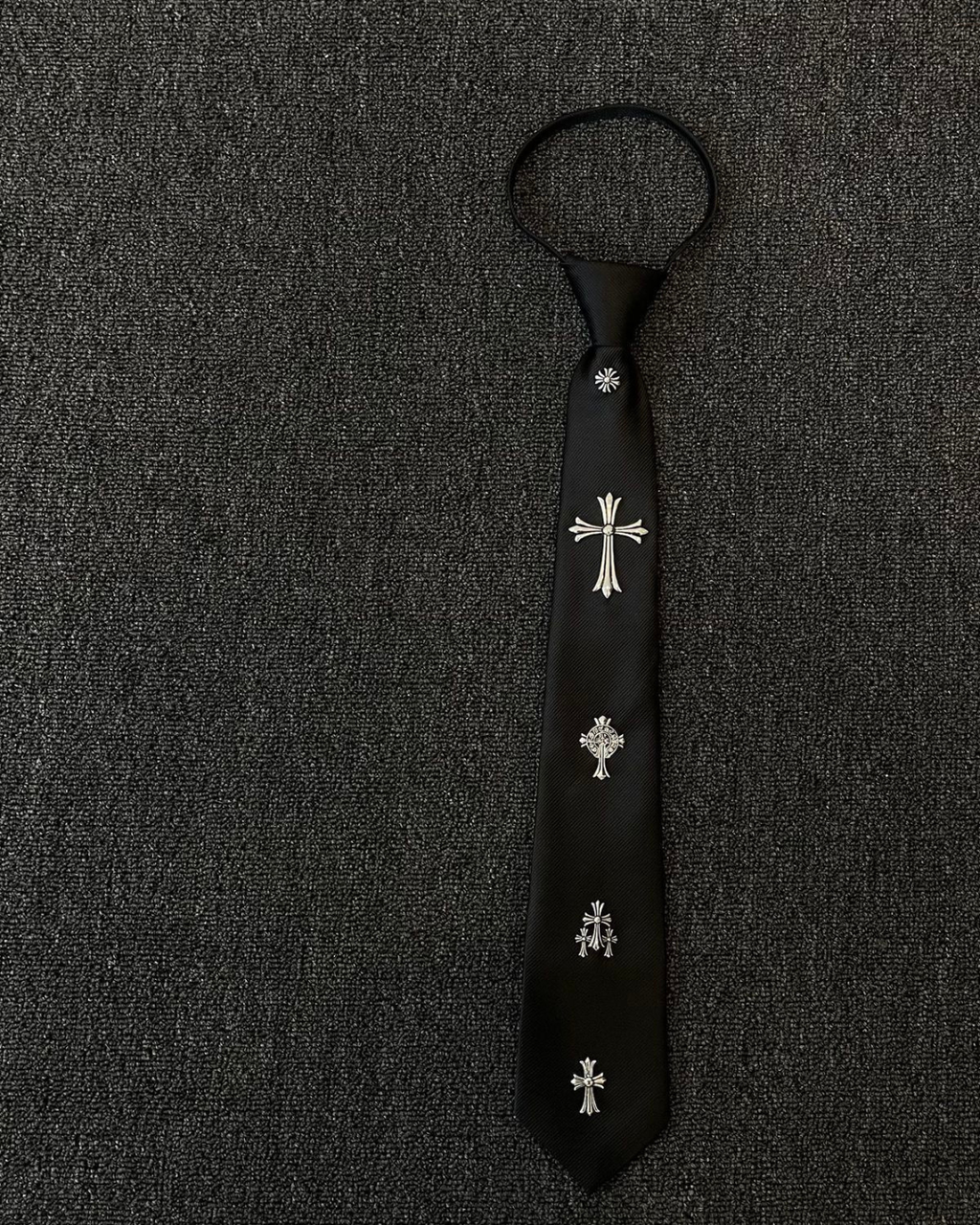 Chrome Heart Tie