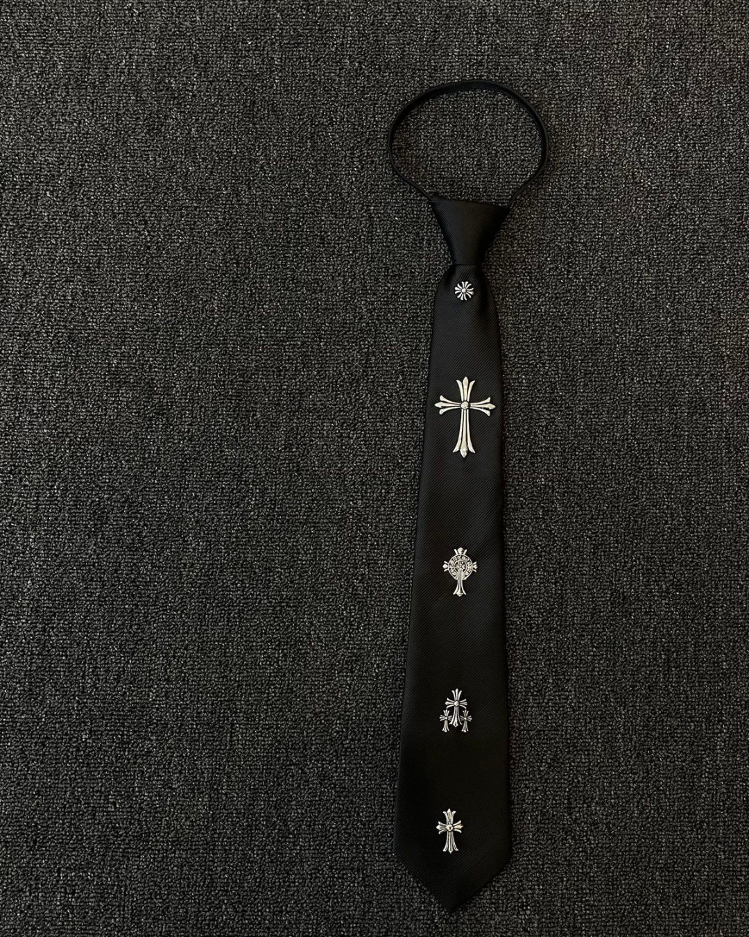 Chrome Heart Tie