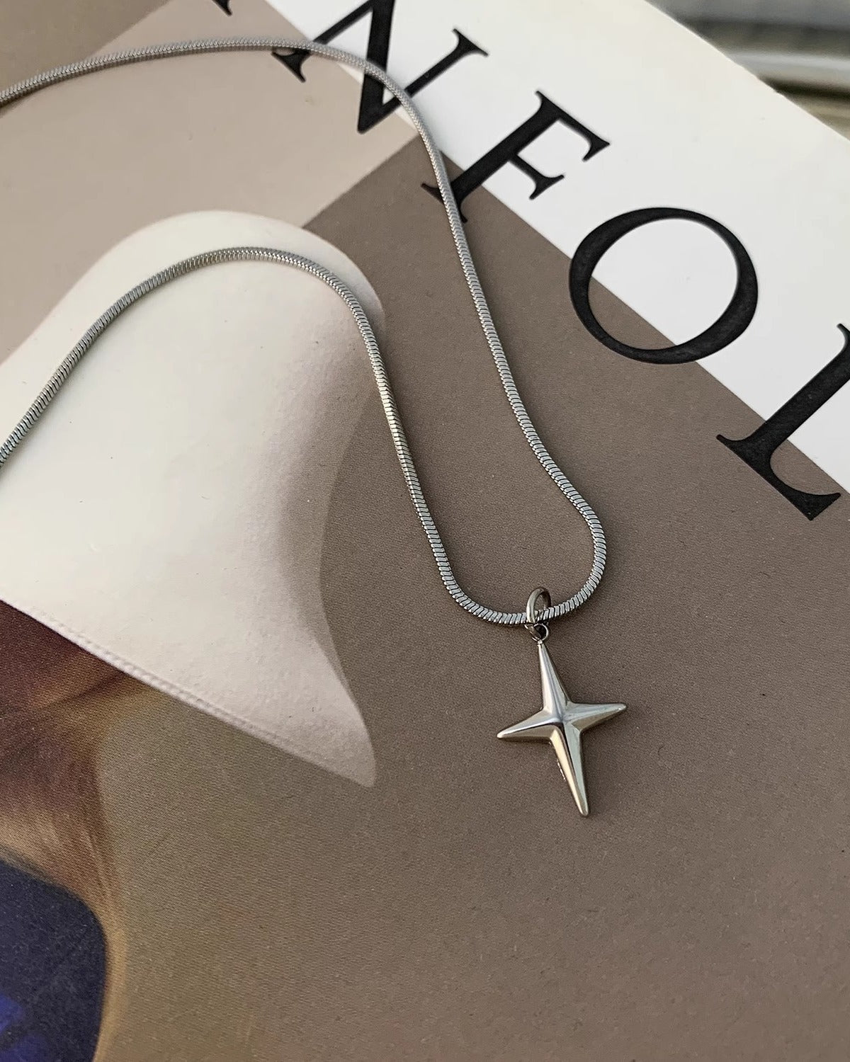 Y2K Star Necklace