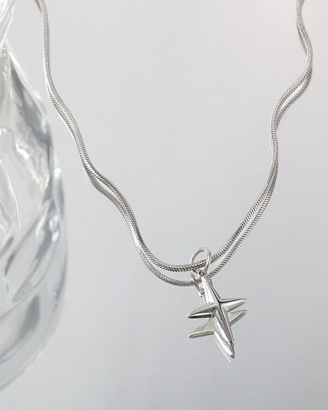 Y2K Star Necklace