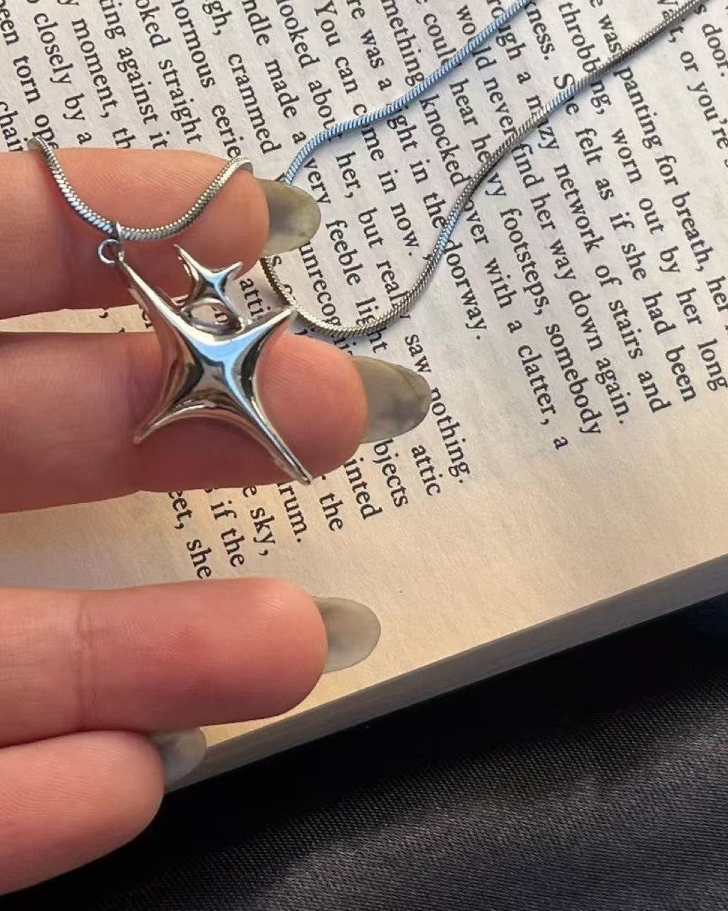 2 Star Ring
