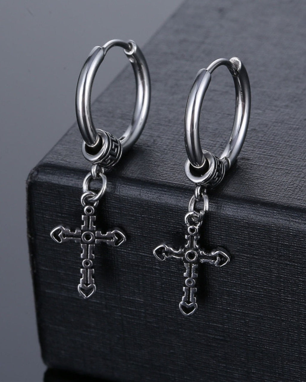 Chrome Heart Earing