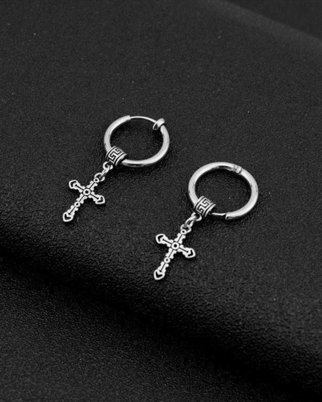 Chrome Heart Earing